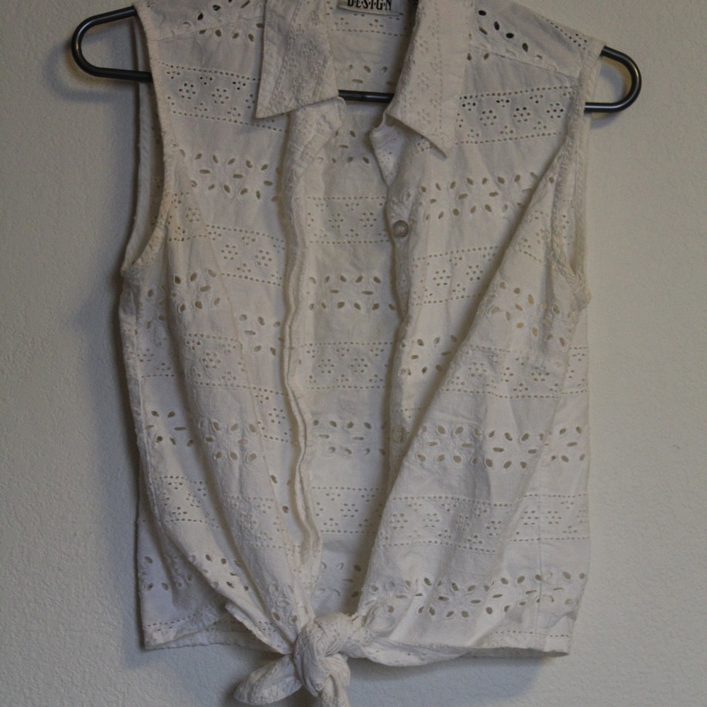 White Lace Crochet Tie Vest